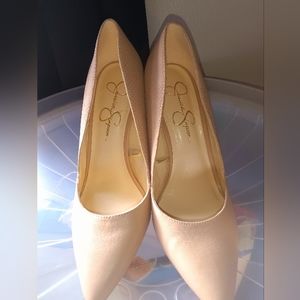 Jessica Simpson light pink pumps size8